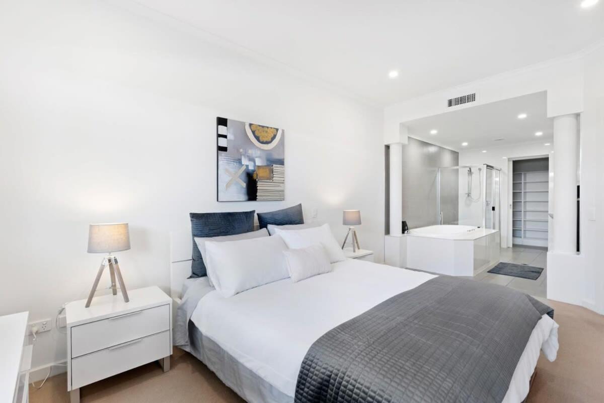 Gallery 4 145 Hindmarsh Road - Byo Linen Apartment
